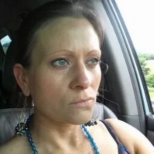 Meet your Posher, Angie